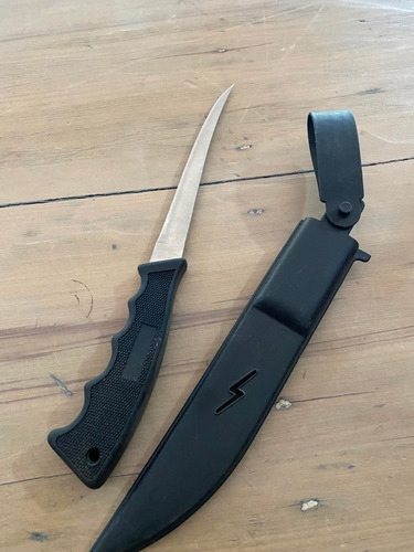 Cuchillo Curvo De Stainless Con Funda 15 Cm Hoja. Antiguo.