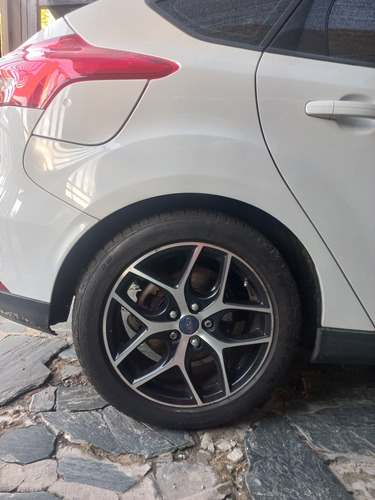 Ford Focus III 2.0 Se Plus Mt