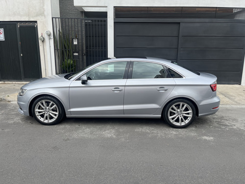 Audi A3 1.8 Attraction Plus At