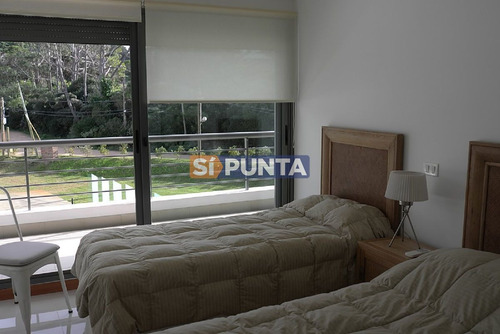 Imagen 9 de 22 de Apartamento En Alquiler - Brava