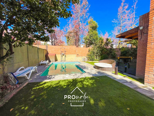 Casa En Arriendo De 4 Dorm. En San Carlos De Apoquindo