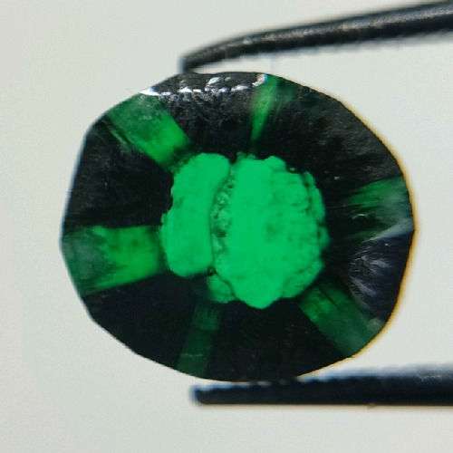 Esmeralda Trapiche 1,20ct Trozo 7x1mm