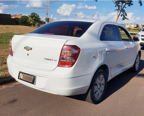 Imagem 4 de 9 de Chevrolet/cobalt