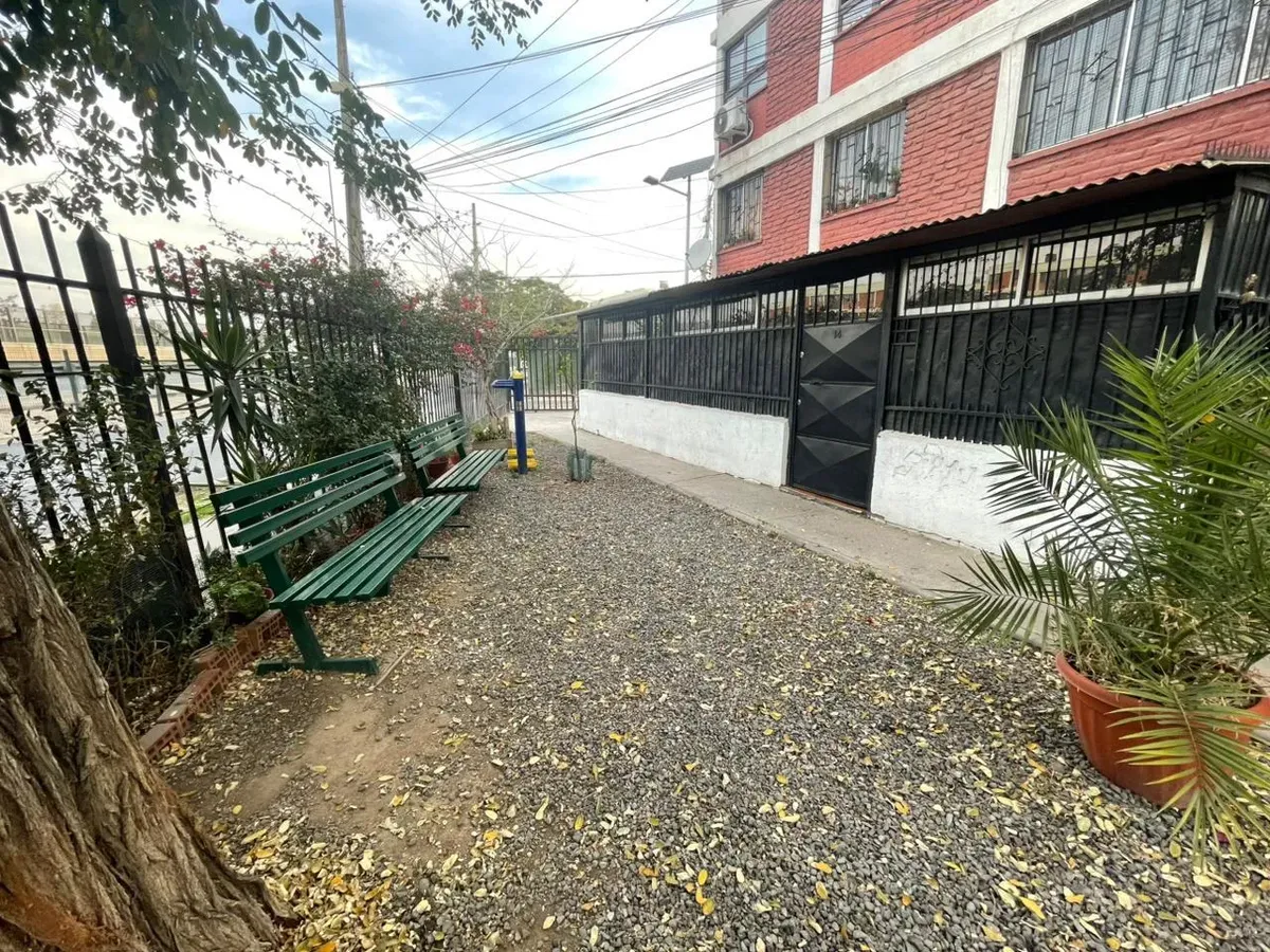 Imagen 3 de 15 de Se Vende Departamento 3d-1b En La Comuna De La Florida