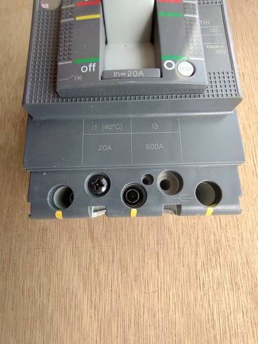 Interruptor Termomagnético 3x20a Abb Sace Tmax Xt1n 125