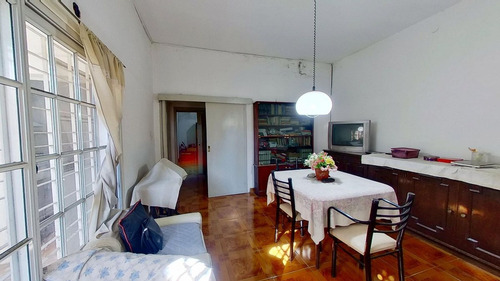 Venta Casa 4 Amb + Local + Garage En Lanus