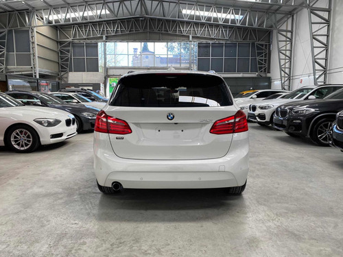 Bmw 218i Active Tourer Service Of 50% Financio