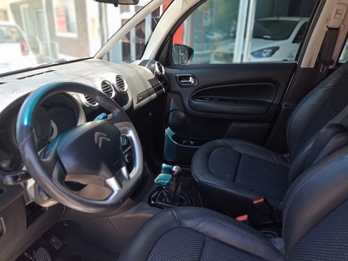Imagen 5 de 9 de Citroën C3 Picasso 2014 1.6 Exclusive 115cv