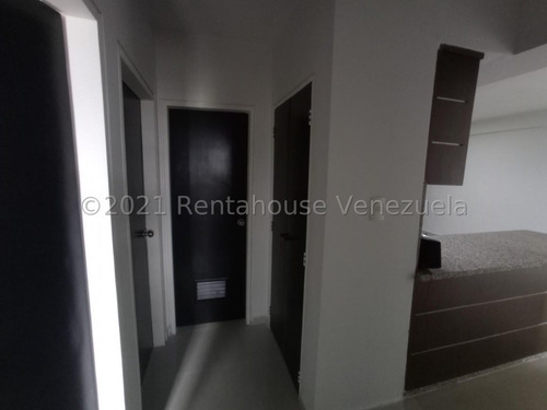 Imagen 3 de 14 de Marol Rentahouse Vende Apartamento En La Trigaleña Valencia 22-15641