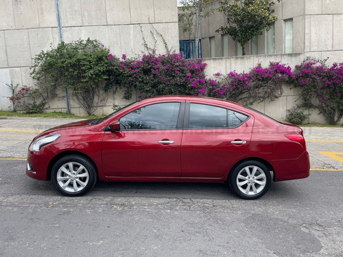 Imagen 14 de 15 de Nissan Versa 2017 Advance Estandar Clima Excelente Estado