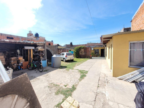 Casa En Venta 4 Ambientes Isidro Casanova