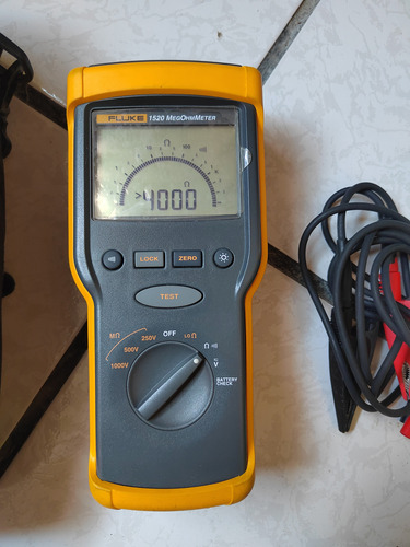 Fluke 1520 Megohmmeter (Usado)