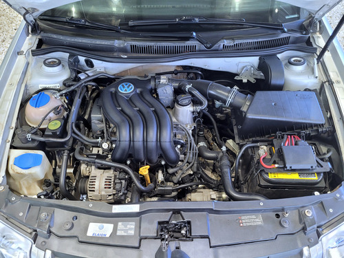 Volkswagen Bora 2.0 Trendline 115cv