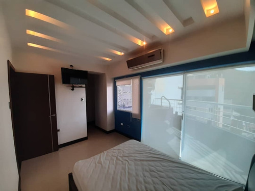 Imagen 27 de 28 de Imponente Apartamento De Lujo Urb La Trigaleña Jc-lp