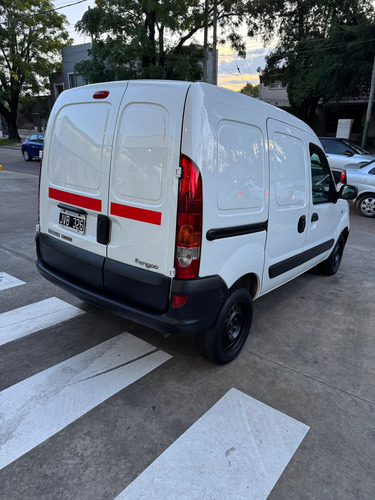 Renault Kangoo 1.6 2 Furgon Confort Cd Svt 1plc