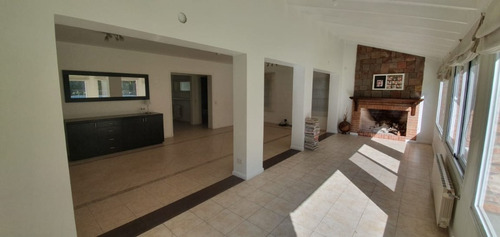 Imagen 12 de 14 de Chalet En Venta En Campos De Alvarez