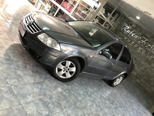 Volkswagen Bora 2.0 Nafta 2012 Necochea