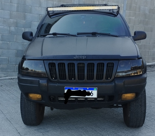 Jeep Grand Cherokee 4.0 Laredo 5p