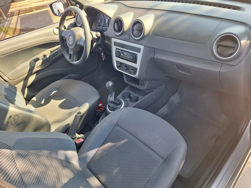 Volkswagen Voyage 1.0 MI COMFORTLINE 8V FLEX 4P MANUAL