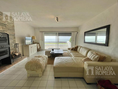 Apartamento En Venta 3 Dormitorios Con Inmejorables Vistas A Playa Brava, Punta Del Este.