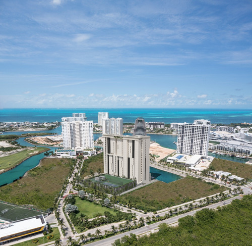 Departamento En Venta En Cancún, Blas, En Exclusiva Zona, Puerto Cancún Y Con Amenidades De Primer Nivel