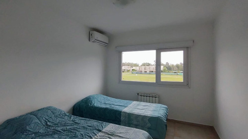 Imagen 10 de 13 de Duplex En Alquiler En Lagoon Pilar