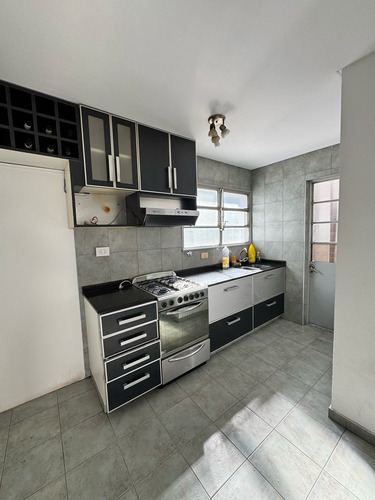 Departamento En Alquiler En Lomas De Zamora, G.b.a. Zona Sur, Argentina