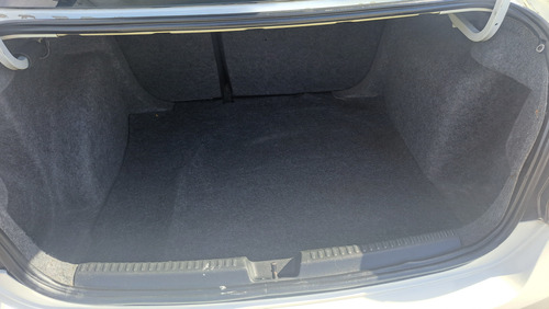 Volkswagen Vento 1.6 Starline Mt