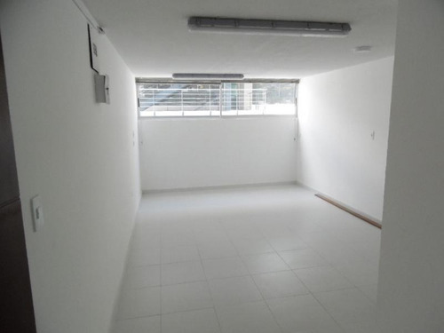 Imagen 8 de 13 de Oficina En Arriendo En Bogotá San Martín