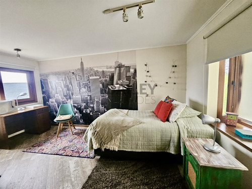 Casa En Venta De 6 Dorm. En Bosques De Montemar, Concón