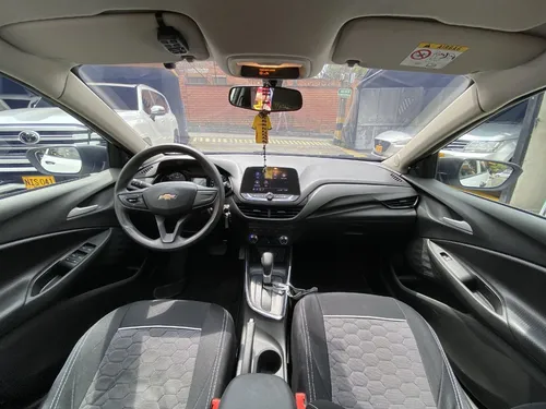 Chevrolet Onix 1.0 Lt