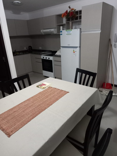 Departamento 1 Dormitorio En Alquiler, Veneto Village, Villa Parque Siquiman