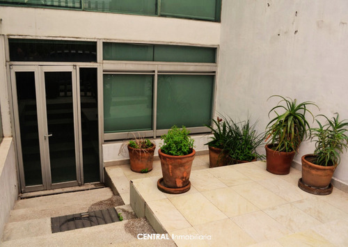 Oportunidad Única Edificio Comercial En Venta | 4 Niveles |recta De Cholula| Vistas Panorámicas