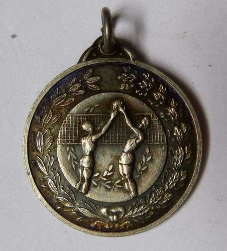 Antigua Medalla De Voley Plateada Sin Grabar 30 Mm