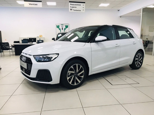 Imagen 1 de 19 de Nuevo Audi A1 A3 Sportback 30 35 Tfsi A4 Q2 Q3 2021 2022