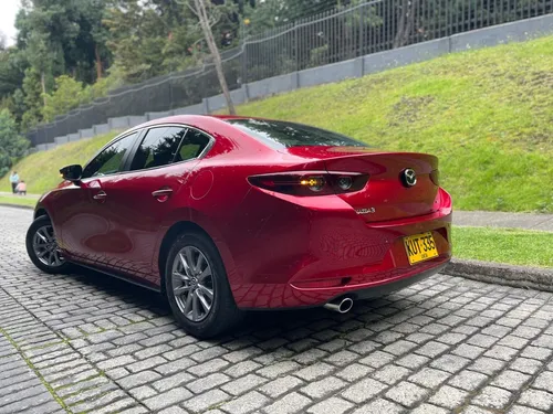 Mazda 3 2.0 Touring
