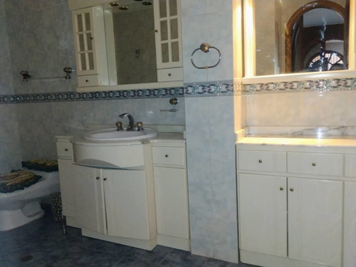 Imagen 11 de 14 de Casa Dos Niv Urb. Los Picachos Los Teques