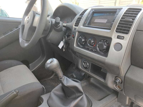 Imagem 10 de 15 de Nissan Frontier Se (c.dup) 4x4 2.8 Tdi 2012