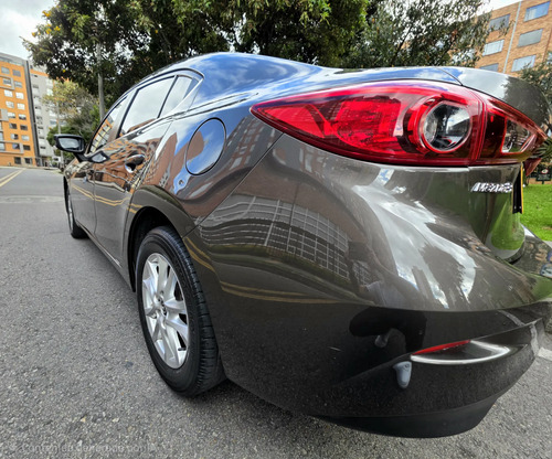 Mazda 3 2.0 Prime