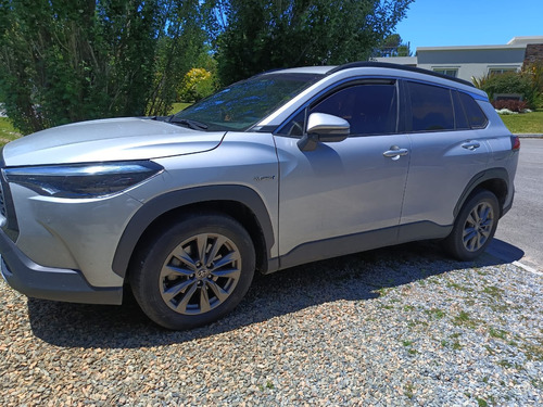 Toyota Corolla Cross 1.8 Xei Hybrid E-cvt