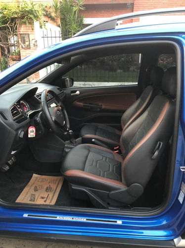 Volkswagen Saveiro Cross