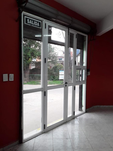 Local - Maquinista F Savio