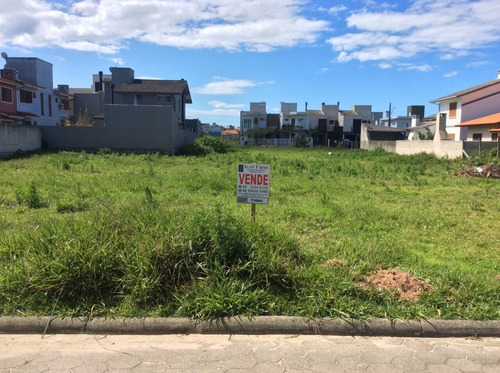 Imagem 1 de 3 de Terreno À Venda No Bairro Ferraz - Garopaba/sc - Tv066
