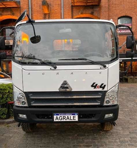 Imagen 4 de 12 de Agrale A 8700 4x4