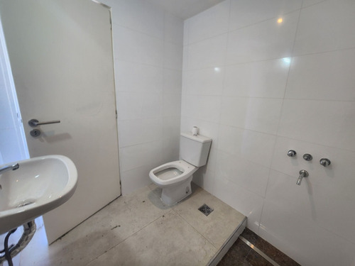 Venta Ph Casa 3 Ambientes Caseros Terraza