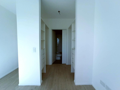 Imagen 22 de 29 de Departamento - Olivos