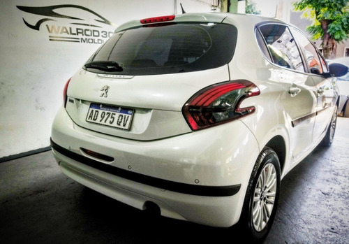 Peugeot 208 Protectores De Paragolpes Negros Molduras 36 Mm