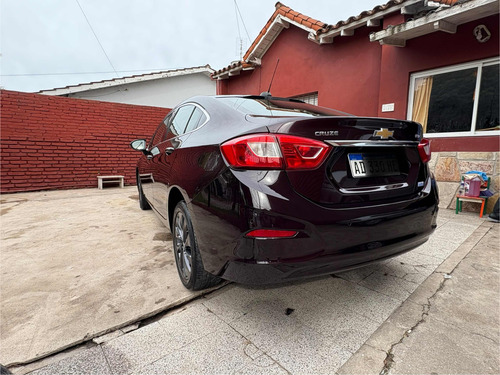 Chevrolet Cruze 1.4 Ltz Sedan