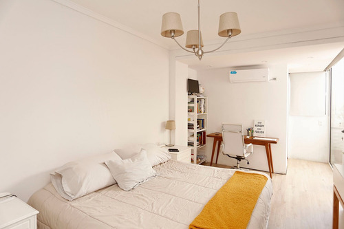 Venta Depto, Colegiales, 5 Amb Con Cochera.