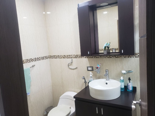 Imagen 14 de 24 de Apartamento En La Urbina Remodelado #24-5766